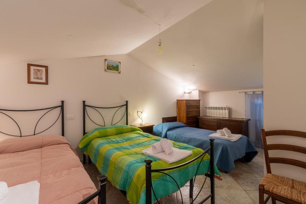 Papa Giuseppe Il Fienile Villa Cortona Kültér fotó